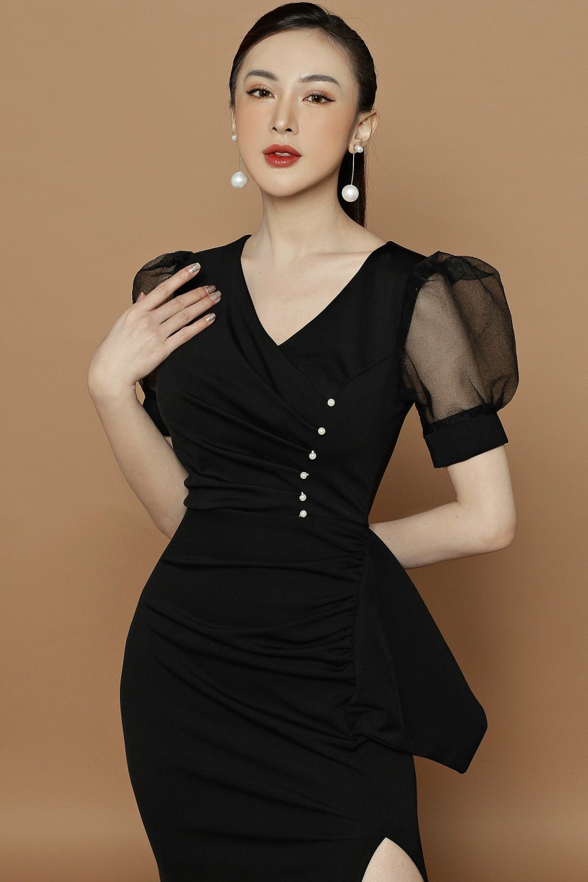 Đầm Dạ Hội Đính Nút Nhúng Eo - D718