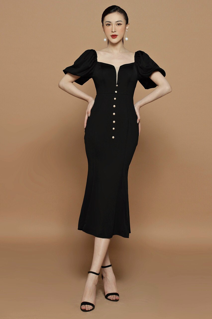 Đầm Body Đuôi Cá Đính Nút - D726