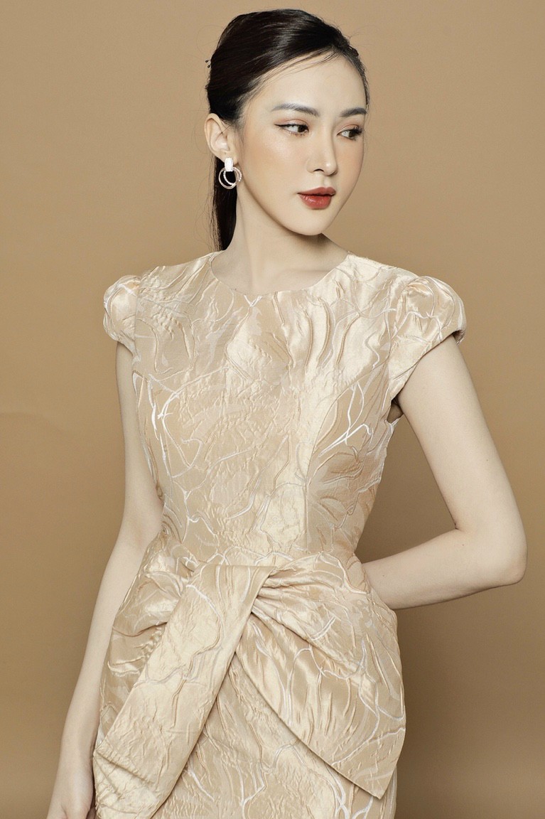 Đầm Gấm Body Bản Nơ- D773