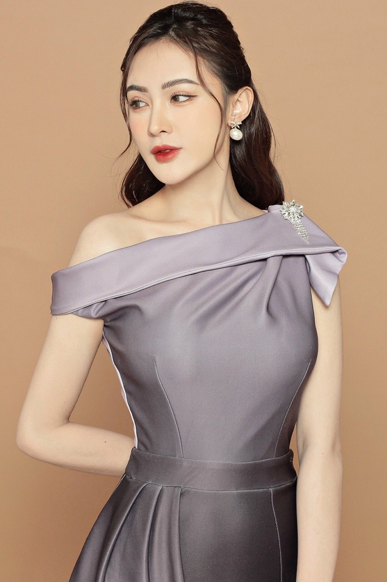 Đầm Ombre Nhúng Bèo Lệch Vai - D768