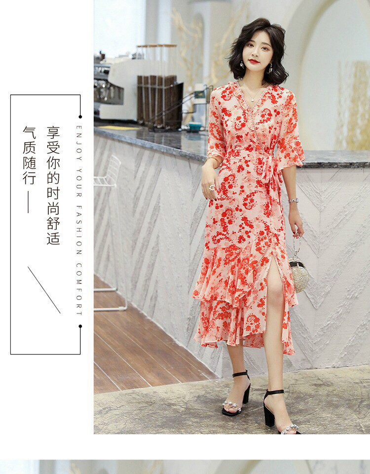 Đầm Hoa Đỏ Đính Đá Bèo Tầng - HN1067
