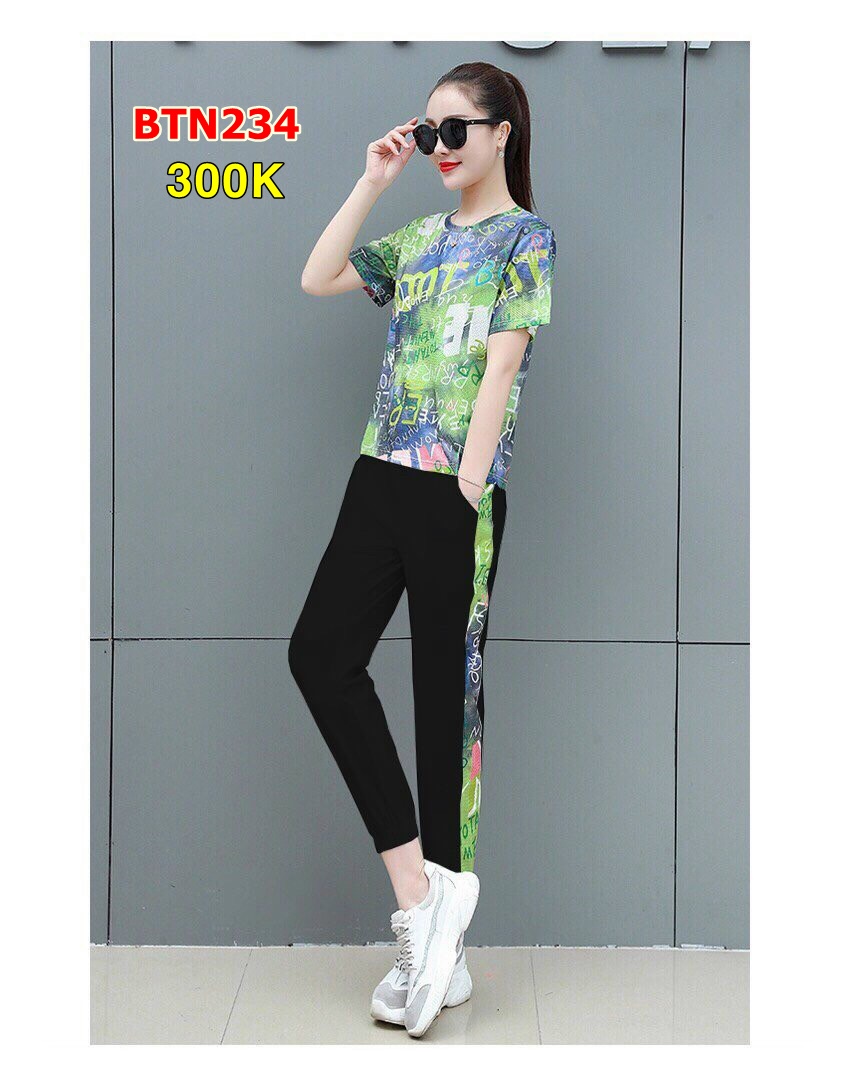 Set  Bộ Thời Trang Phối Họa Tiết Chữ Loang 3D Hot Hit - BTN234