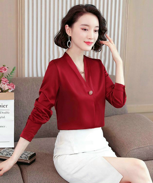 Áo Sơ Mi Kiểu Cổ V Đính Kèm Phụ Kiện - SM113