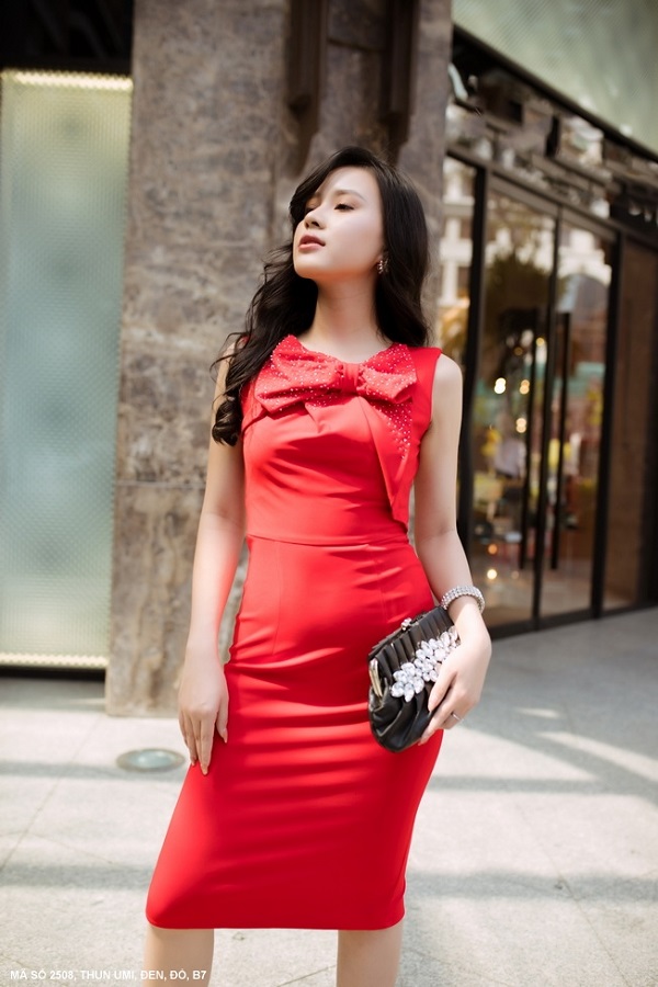 ĐẦM SÁT NÁCH ĐÍNH NƠ KẾT HẠT TRƯỚC NGỰC XINH XẮN TRẺ TRUNG-2508