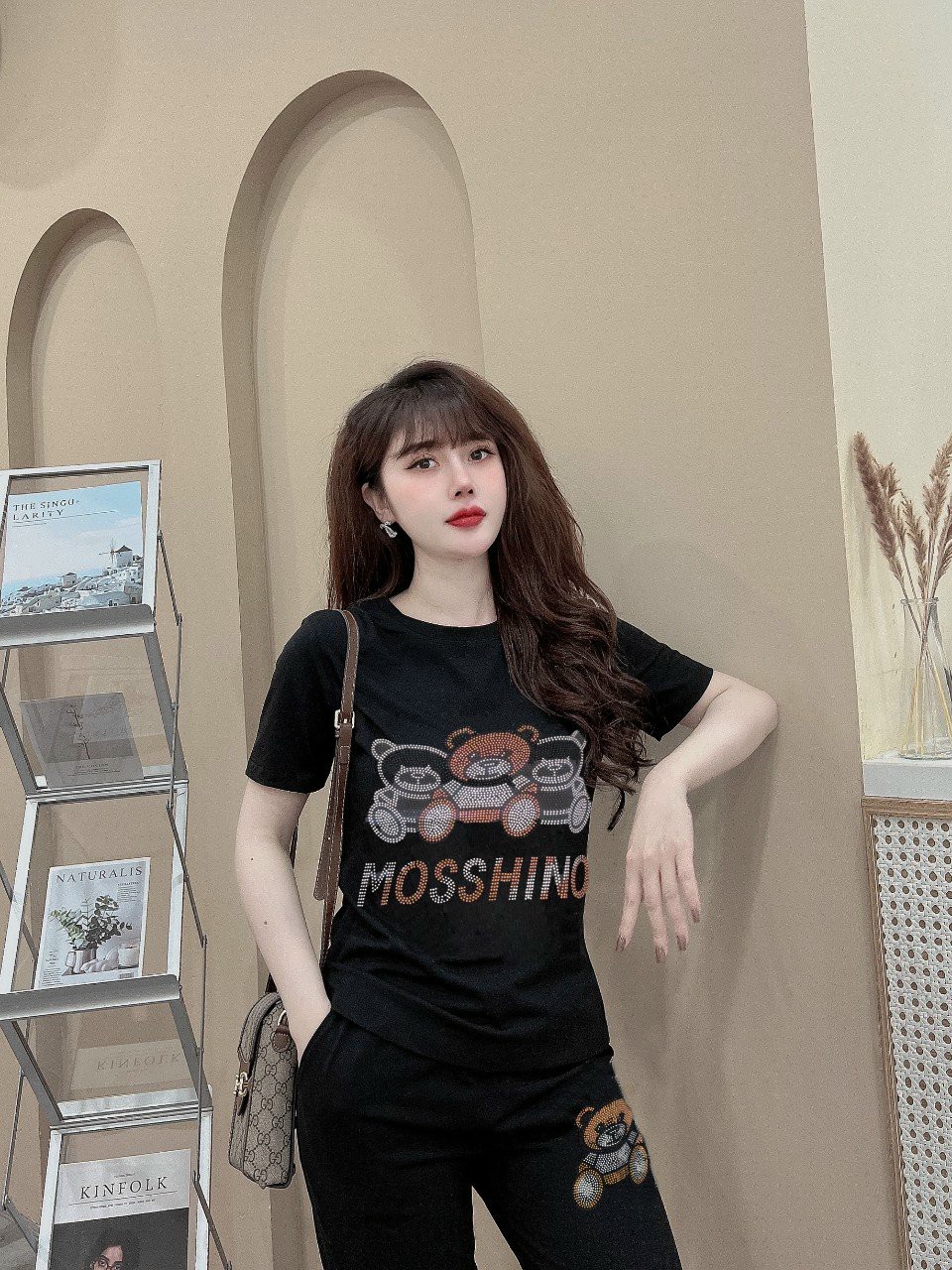 SET BỘ THỜI TRANG CƯỜM ĐÁ MOSCHINO SANG TRONG-BTN444