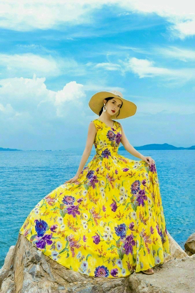 ĐẦM MAXI DÁNG HOA DÁNG DÀI CỔ TRÁI TIM CAO CẤP SANG TRỌNG-HN1146