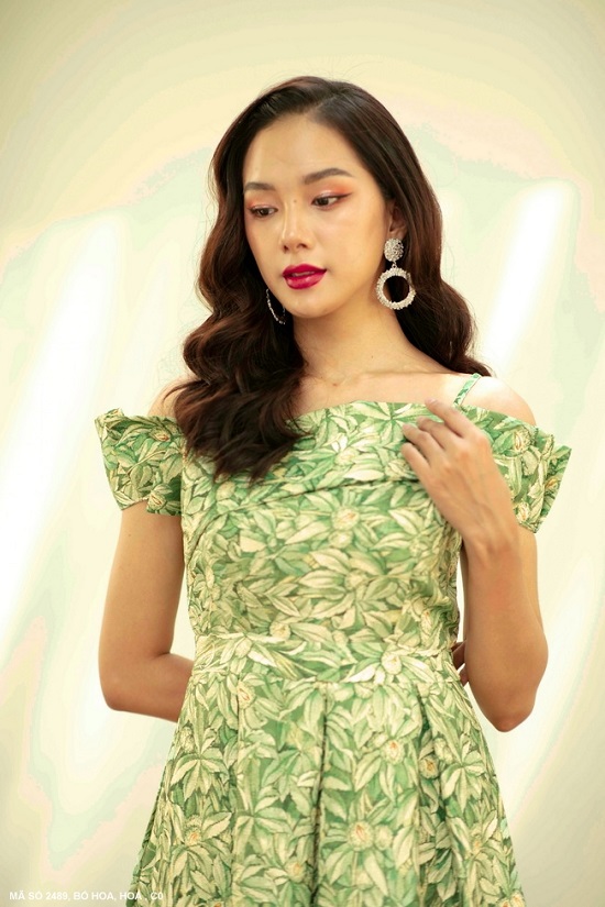 ĐẦM XÒE HOA RỚT VAI CAO CẤP TRẺ TRUNG-2489