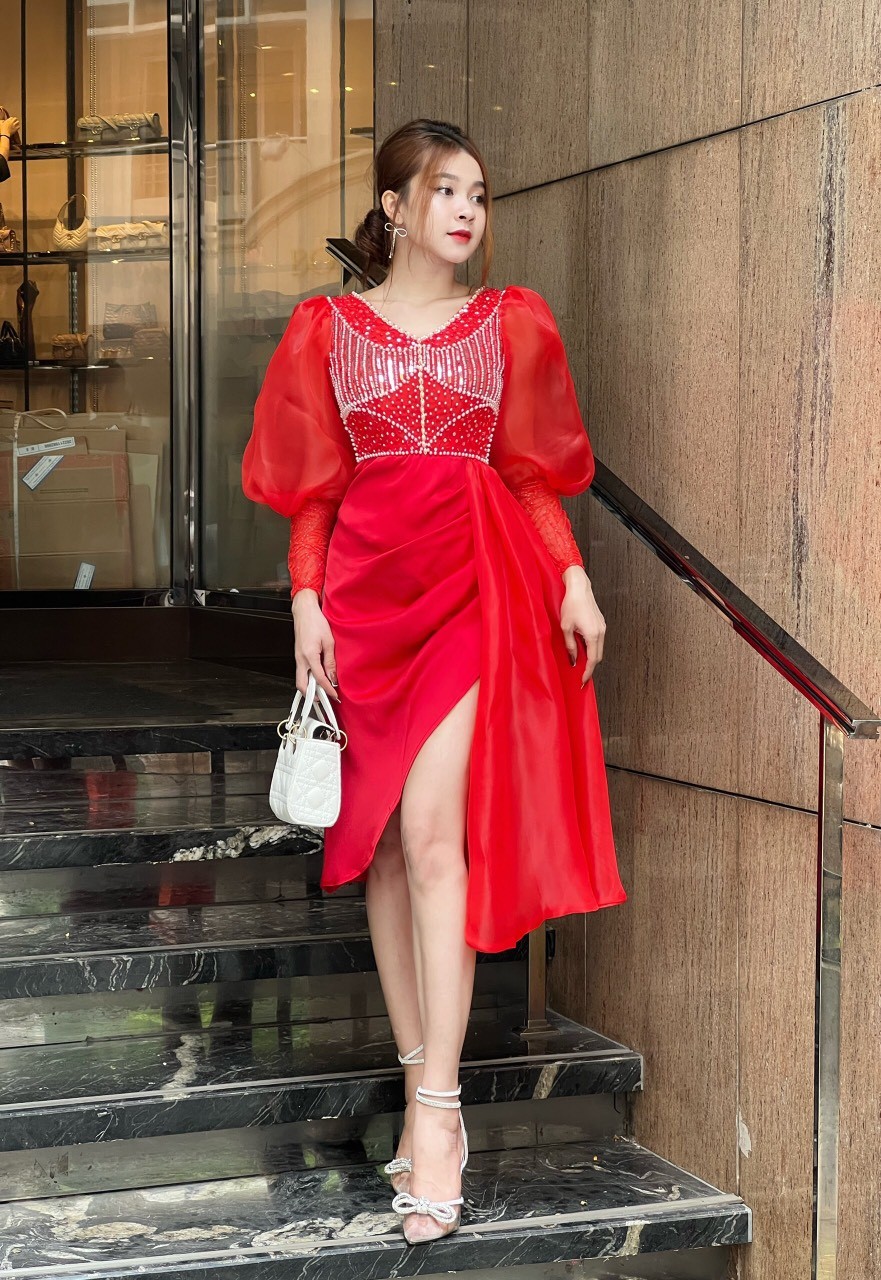 Đầm body tùng xéo kết đá gương cao cấp sang trong - D834