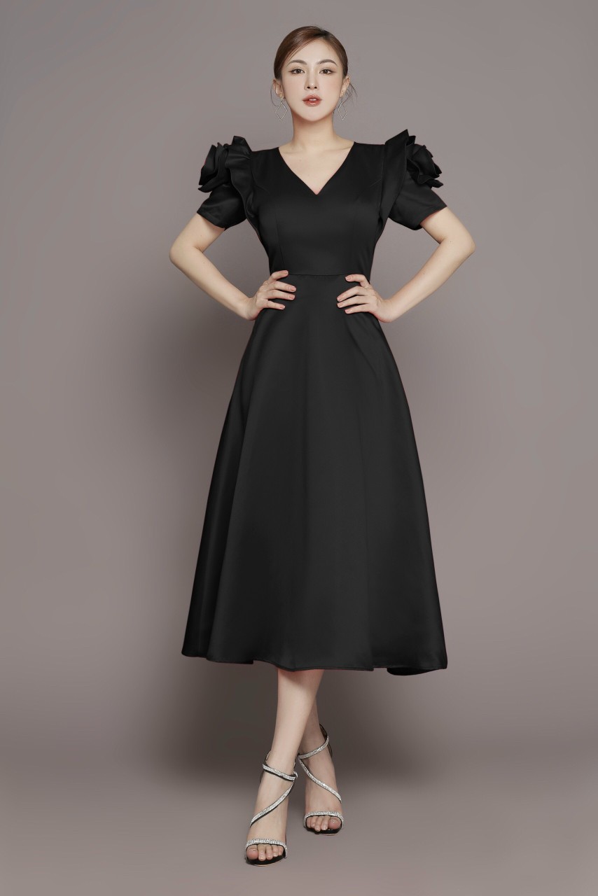 Đầm xoè cổ tim tay đính hoa hồng xinh xắn-D1214