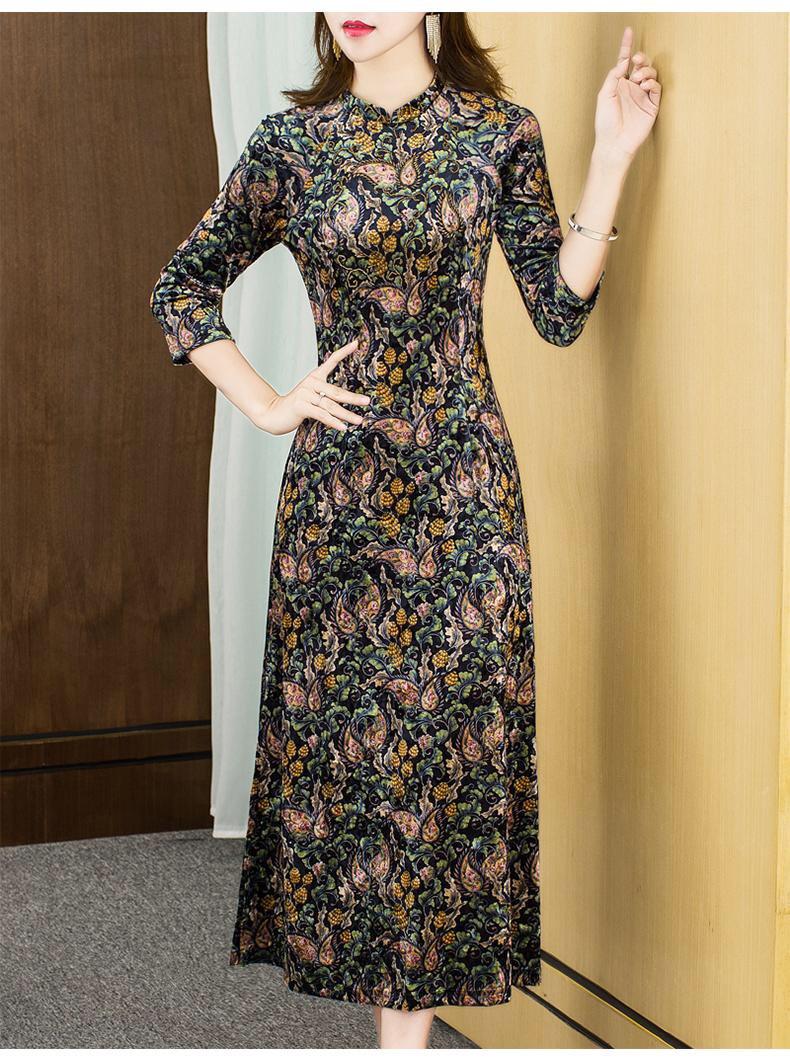 Váy hoa phủ sóng phong cách mùa hè 2023 - Báo An Giang Online