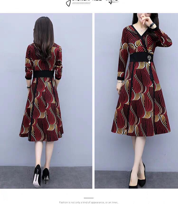 Đầm xòe cổ tim phối bản eo HN545