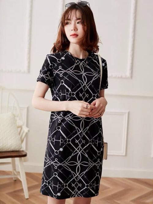 Đầm Lụa Họa Tiết Móc Xích - HN1111