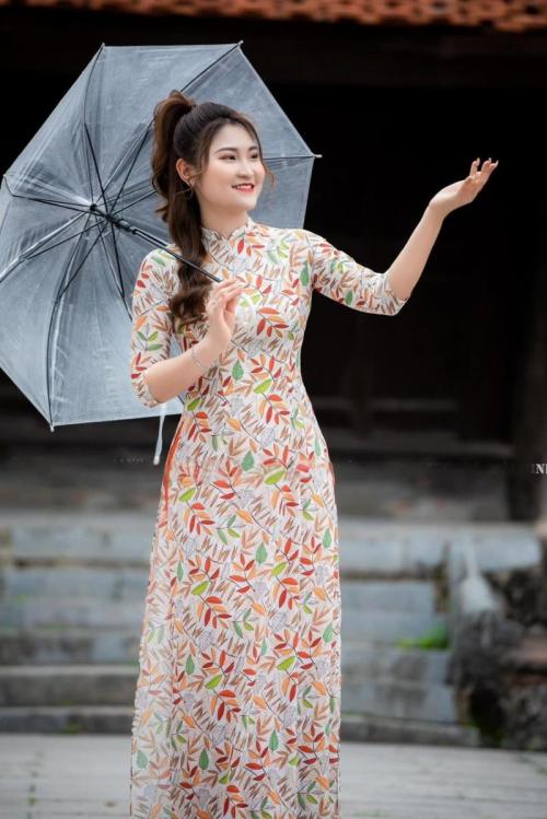 SET ÁO DÀI TRUYỀN THỐNG HOẠ TIẾT LÁ ĐA SẮC -AV412