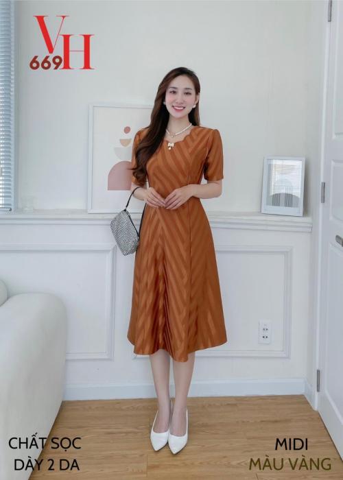 ĐẦM TRUNG NIÊN CAO CẤP. VN TK - D1295