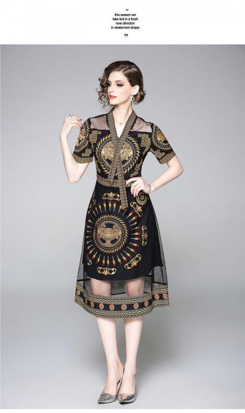 Váy Đầm Suông Hoa 3D Tone Xanh Đen Cổ Tim Lụa Vân Pháp Cao Cấp Mabel